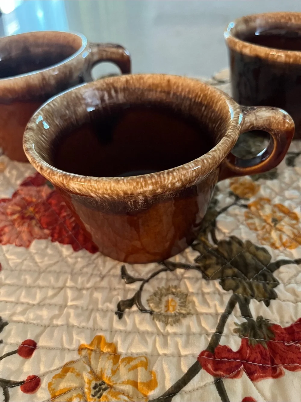 Set 4 Vintage Hull Crestone Oven Proof Brown Drip Glaze Pottery Coffee Tea Mugs